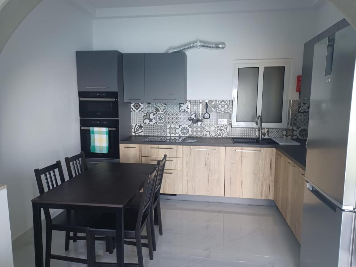 Beautiful Sliema Seaview Apt Kültér fotó